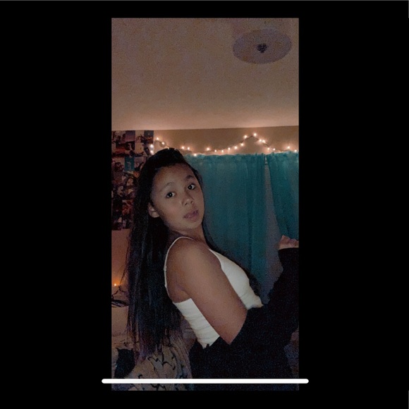 Meet your Posher, Lilly - Picture 1 of 1